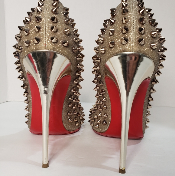 🎉HP🎉4.3.21🎉Silver glitter studded 120 pumps - Picture 6 of 13